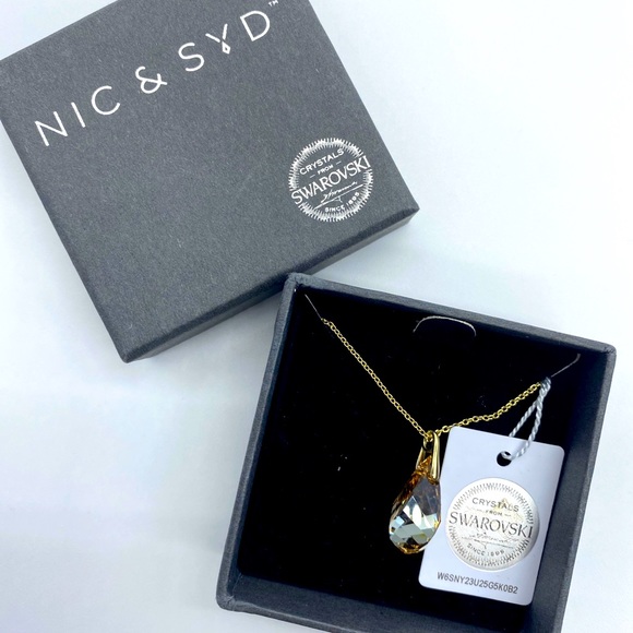 Swarovski Necklace - Picture 1 of 2